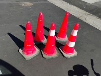 5 Large Traffic Cones