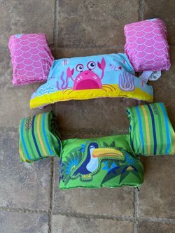 Puddle Jumper Kids Swim Vest / Life Jackets – Set of 2