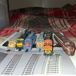 N scale  train set