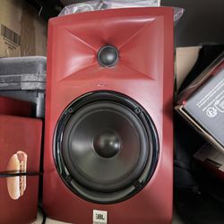 JBL LSR305