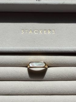 Minimalist Gold Tone Rectangle Signet Ring with Mother of Pearl Inlay