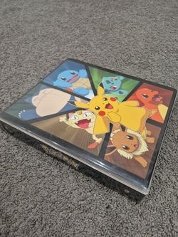 Pokémon binder with sleeves