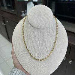Chain Yellow Gold 18k. Paperclip link