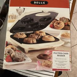 Bella Fluted Cake Maker
