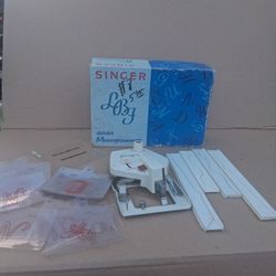 Singer Deluxe Monogrammer Attachment with Box