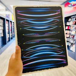 iPad Pro 12.9 6th Gen