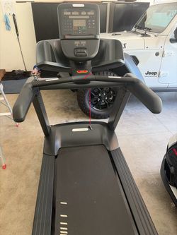 Precor TRM 631 Treadmill