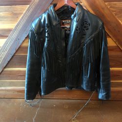 Woman’s leather motorcycle riding jacket size XXL