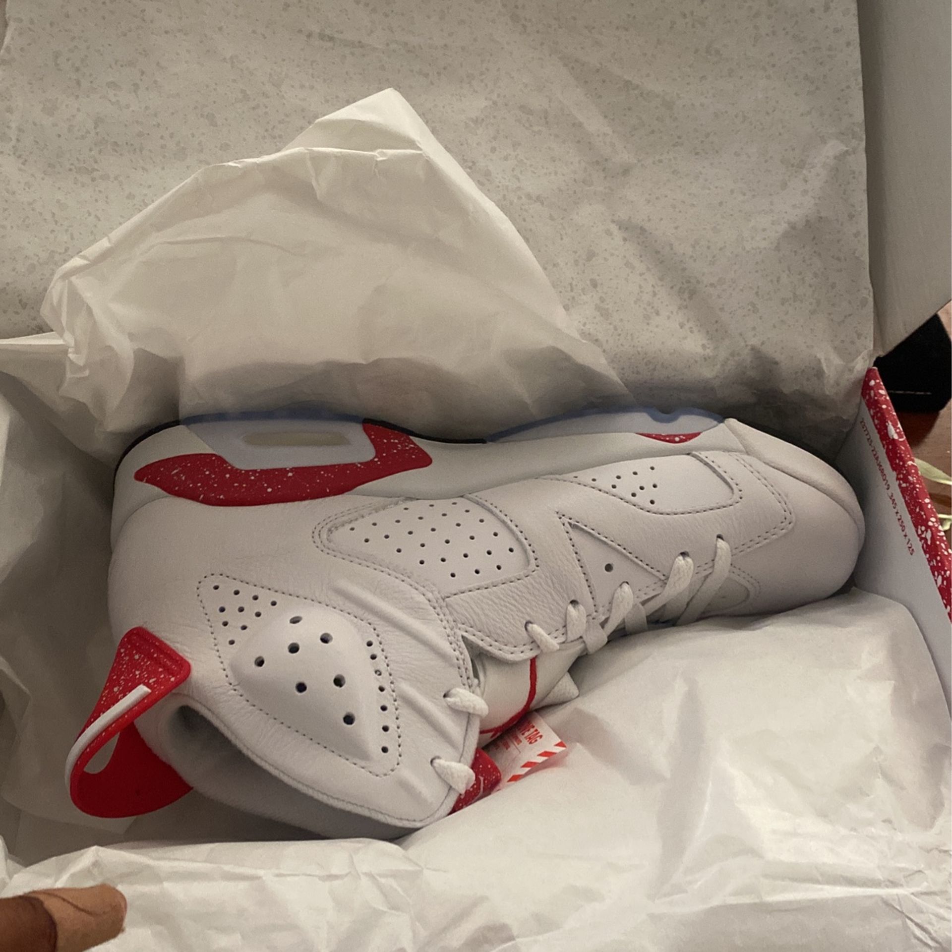 9.5 Red Oreos