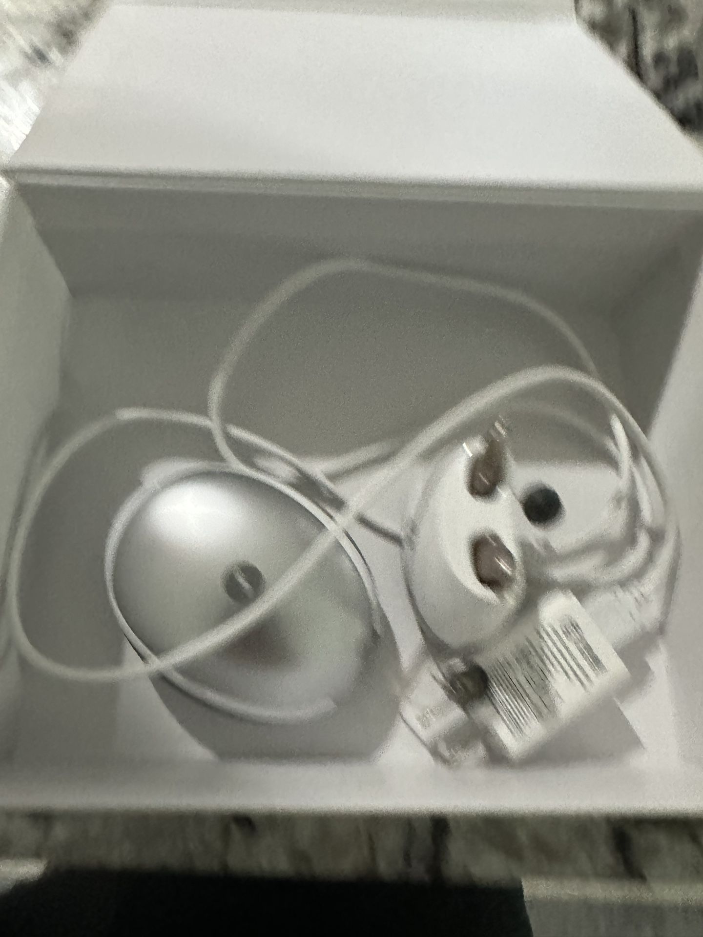 Signa Hearing Aid Brand New 3 New Selling For 1.6