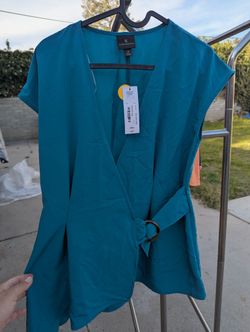 Woman's Dressy Shirt 