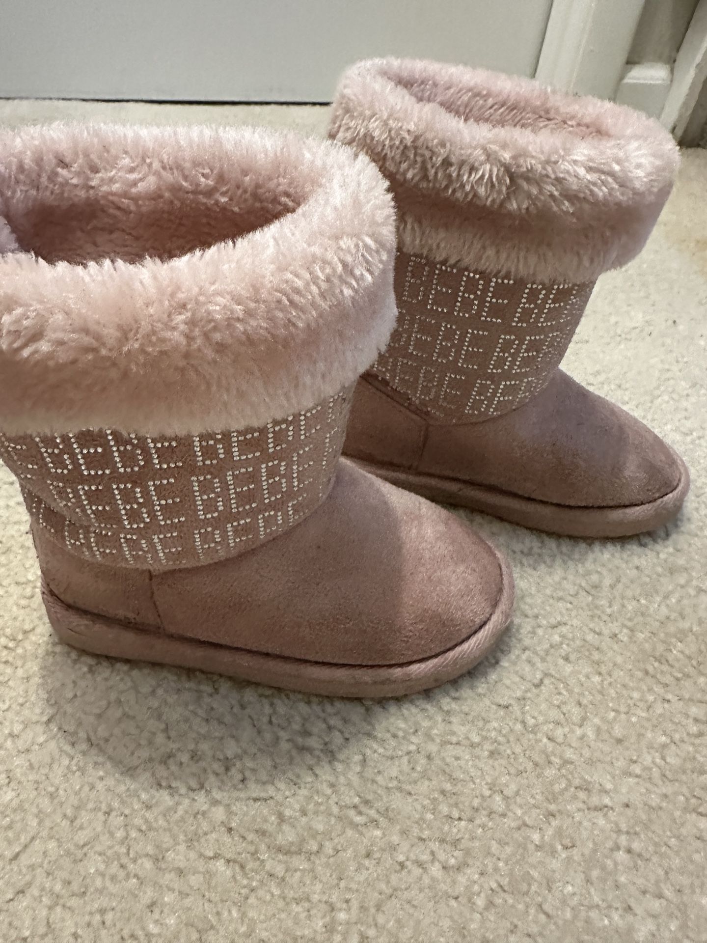 Girls BEBE Winter Boots β Size 12