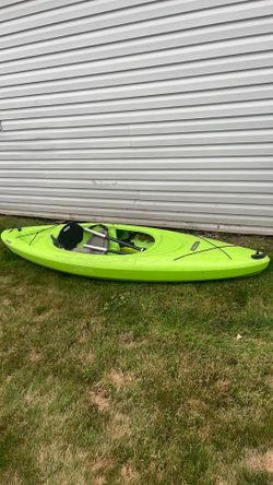 Single person kayak