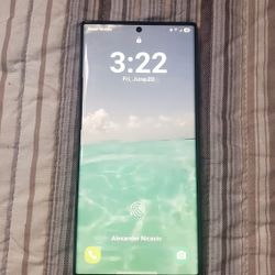 🔥 Unleash Your Inner Creator! Samsung Galaxy S22 Ultra 256GB - Phantom Black, - EXCELLENT Condition! 🔥
