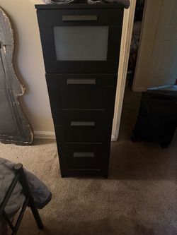 Storage dresser