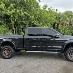 2015 FORD F-150 LARIAT 4WD 5.0L V8 *COYOTE* *ONLY 107K MILES* WARRANTY  *ONLY 107,000 MILES  * 2 OWNER  *4 BRAND NEW TIRES  PREMIUM BLACK LEATHER INTE
