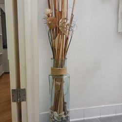 Collector’s Coastal Glass Vase – Handcrafted with Seashells, Beads & Natural Sticks
