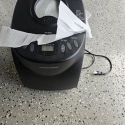 Breadmaker, Hamilton Beach
