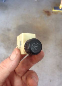 96-02 Toyota 4Runner dimmer switch