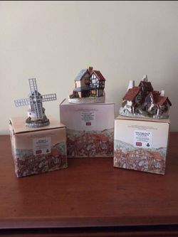 David Winter Cottages Collection Set of 3