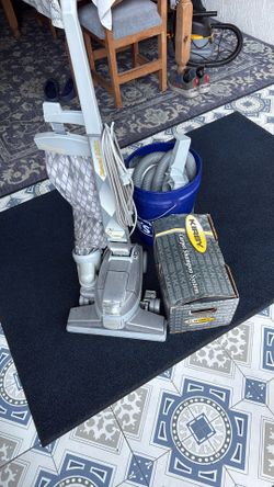 Kirby Diamond Vacuum/Shampoo Machine