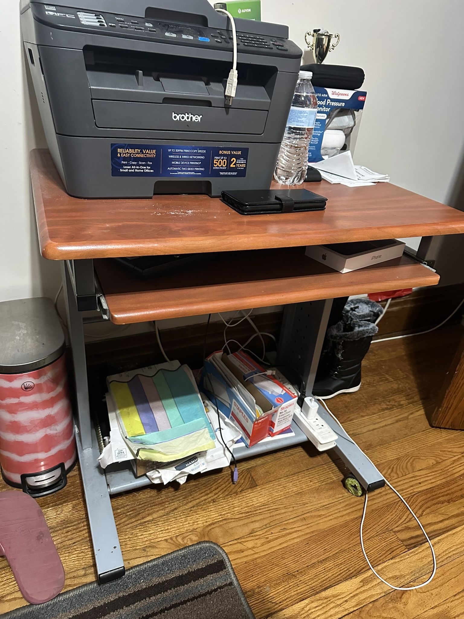 Small Computer Desk