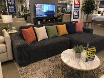 👉 Originally $599→ Now $399 (Clearance Sofa – Limited Stock)