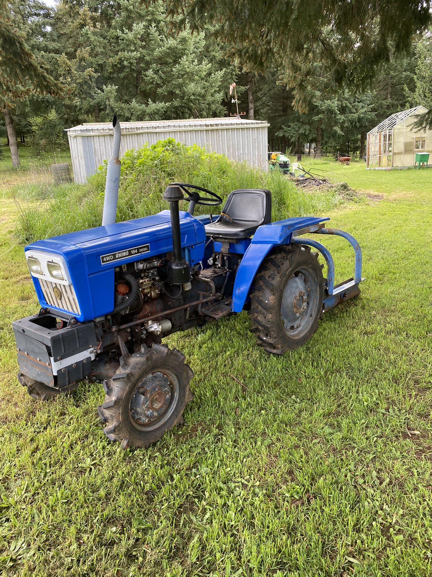 Small farm tractor