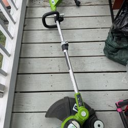 GREENWORKS Electric Trimmer 