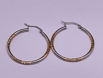 Hoop earrings two tone