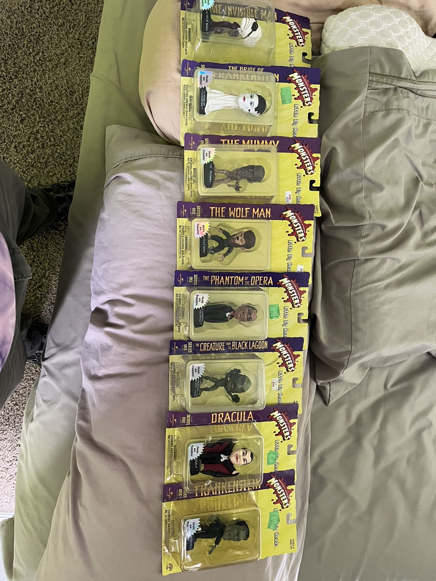 Universal Monsters Little Big Heads Whole Set