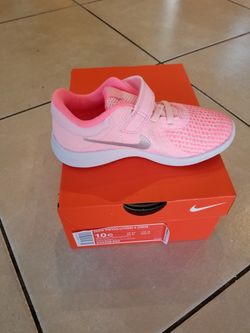 nike tennis shoes for Little girl size 9c 10c