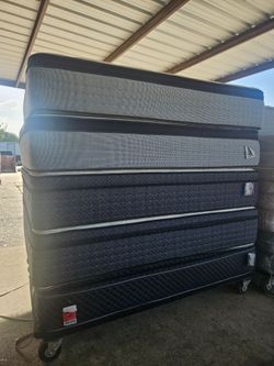 Colchon  King size good condition $150