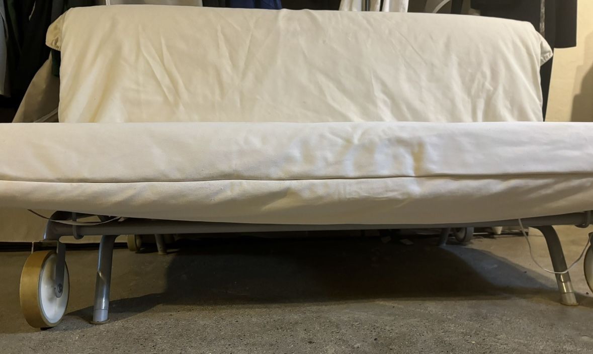 Futon - Queen Size