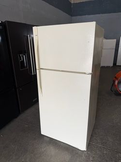 Beige 30” KENMORE FRIDGE REFRIGERATOR NEVERA HELADERA FRIO REFRIGERADOR GOOD CONDITION DELIVERY 🚚 AVAILABLE WARRANTY 100 DAYS 7️⃣8️⃣6️⃣4️⃣2️⃣0️⃣1️⃣3️