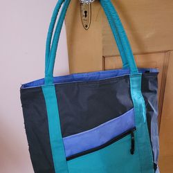 Insulated grocery bag