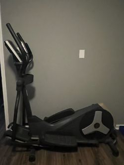 Golds Gym Elliptical