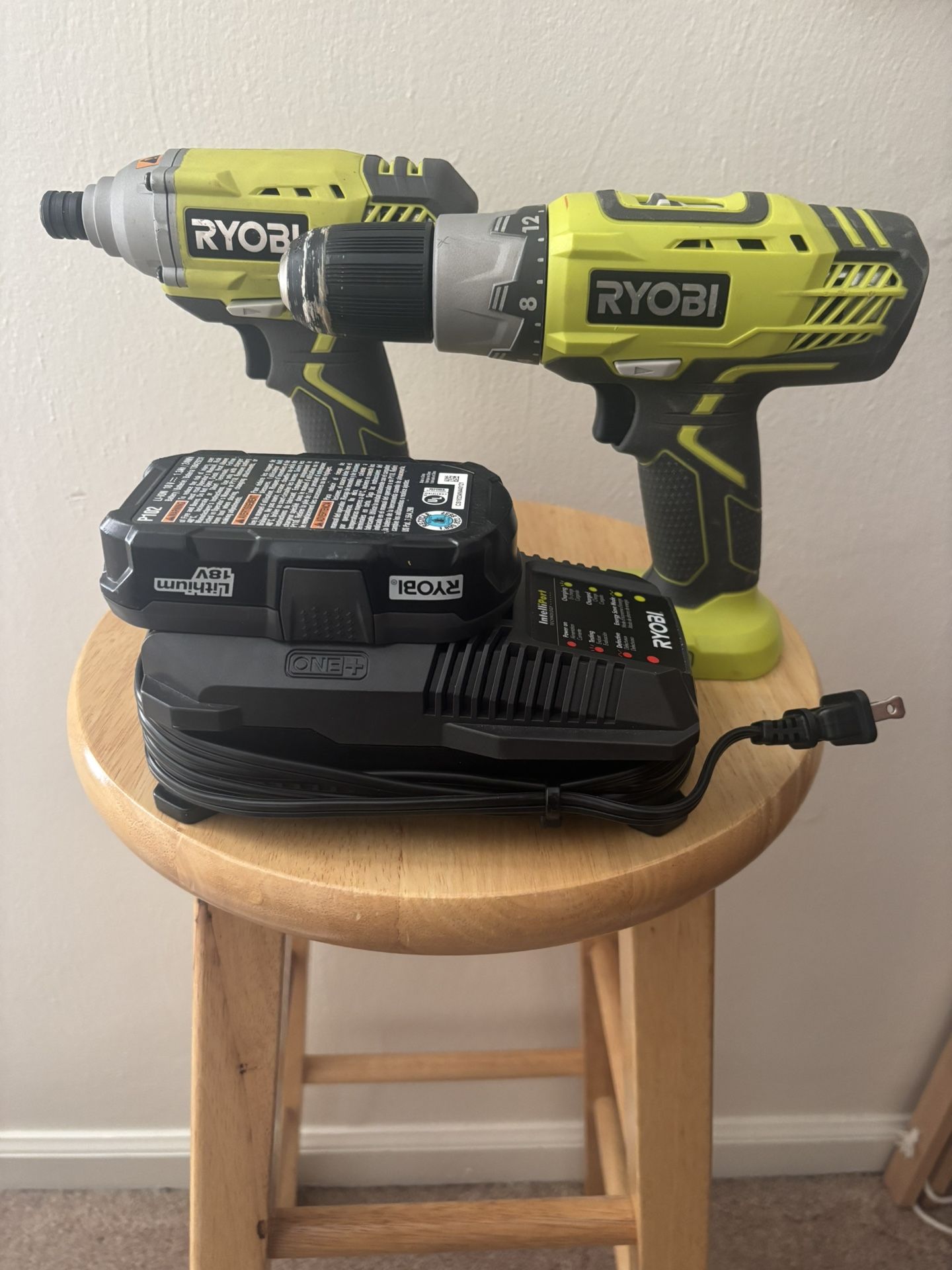 Ryobi Drill, Impact Drill, & Tire Inflator W/ 18V Battery Set