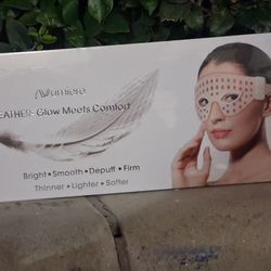 Numiere Light Therapy Mask