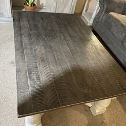 Coffee Table / Side Tables 