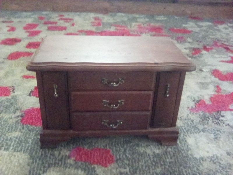 Jewelry Box