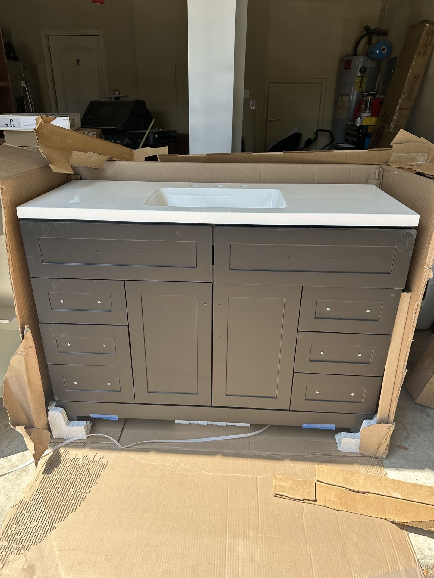 New Bathroom Vanity With Faucet