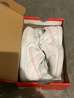 Nike Wmns Dunk Low 'Pink Paisley'