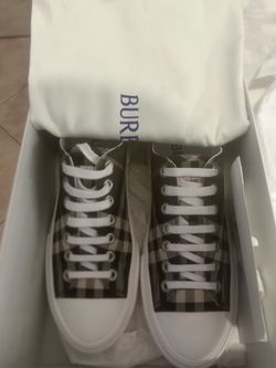 Burberry shoes
