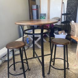 Bistro Table & Stools