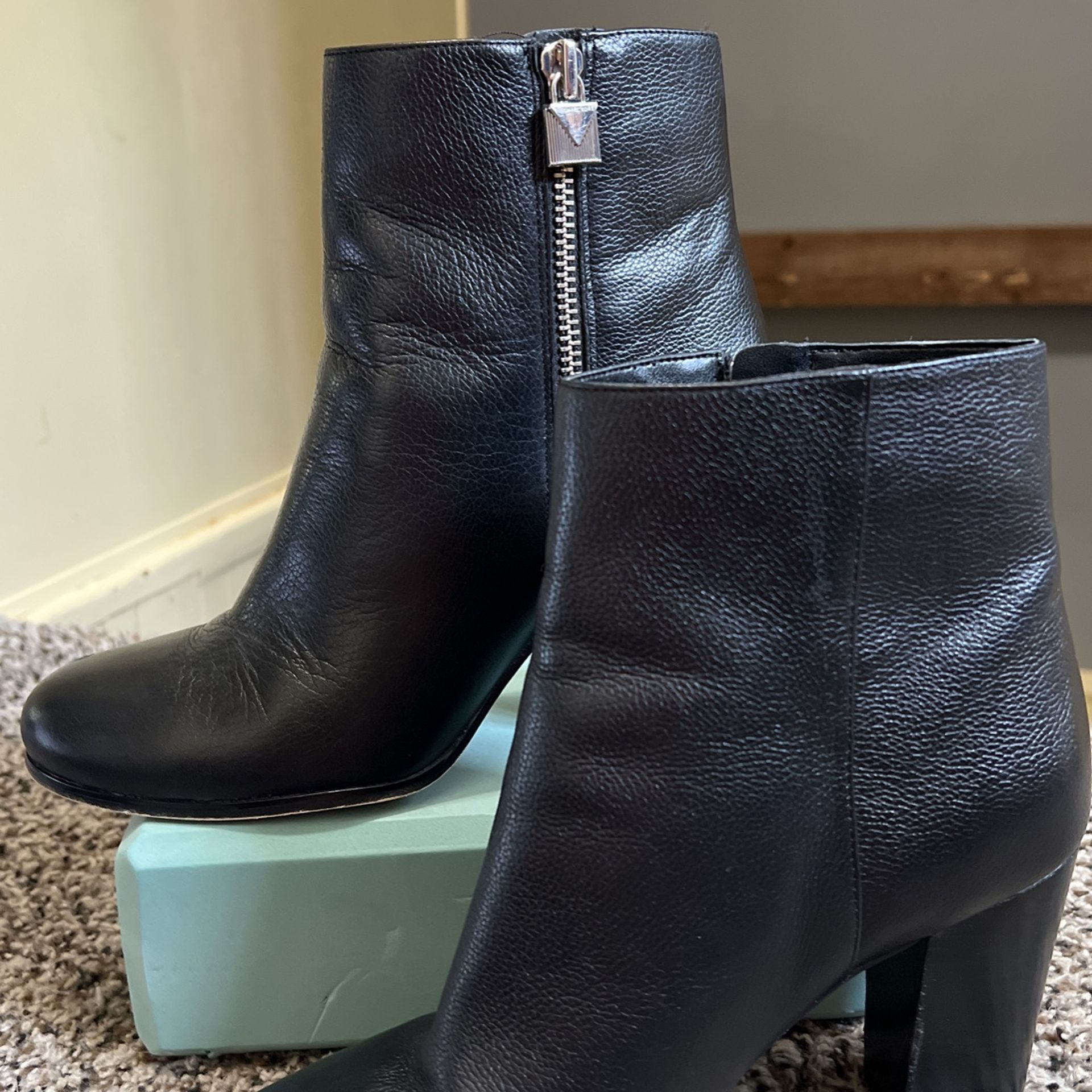 Michael Kors leather Boots