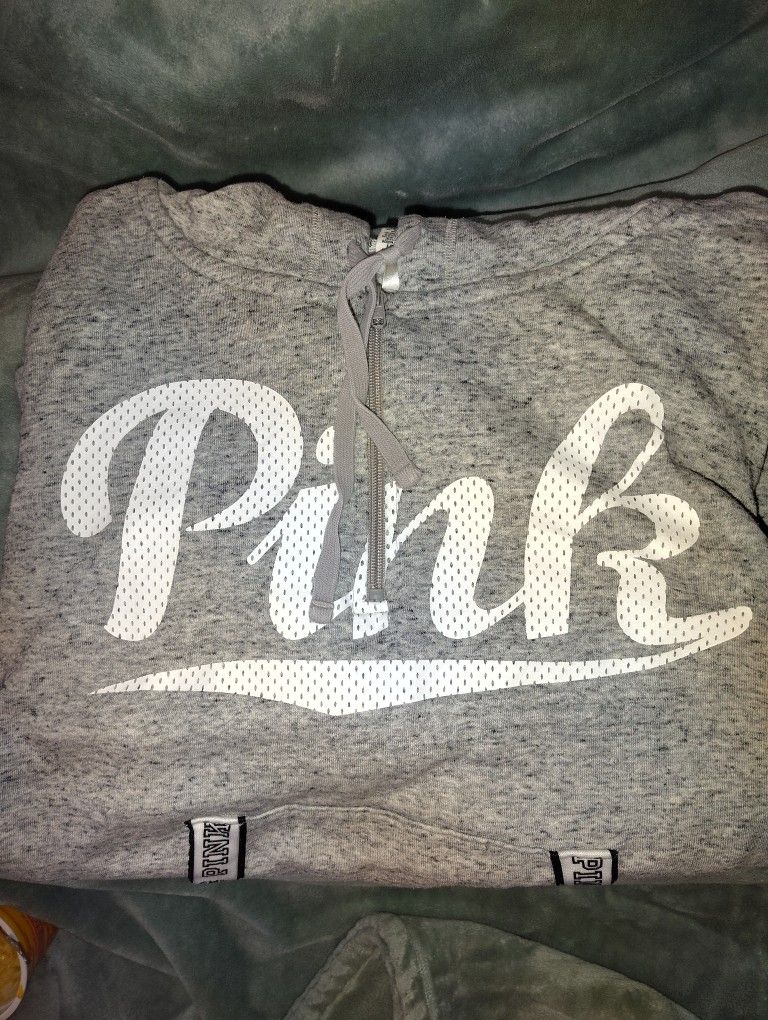 Victoria's Secret Pullover