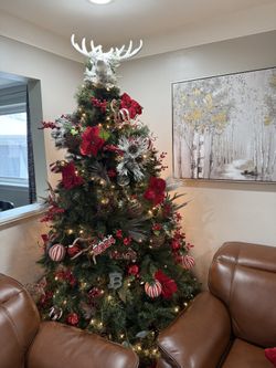 7ft Christmas Tree With Lights 