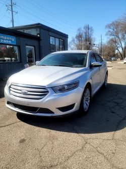 2017 Ford Taurus
