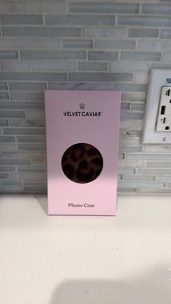 Velvet caviar IPhone Case : IPhone 17 pro